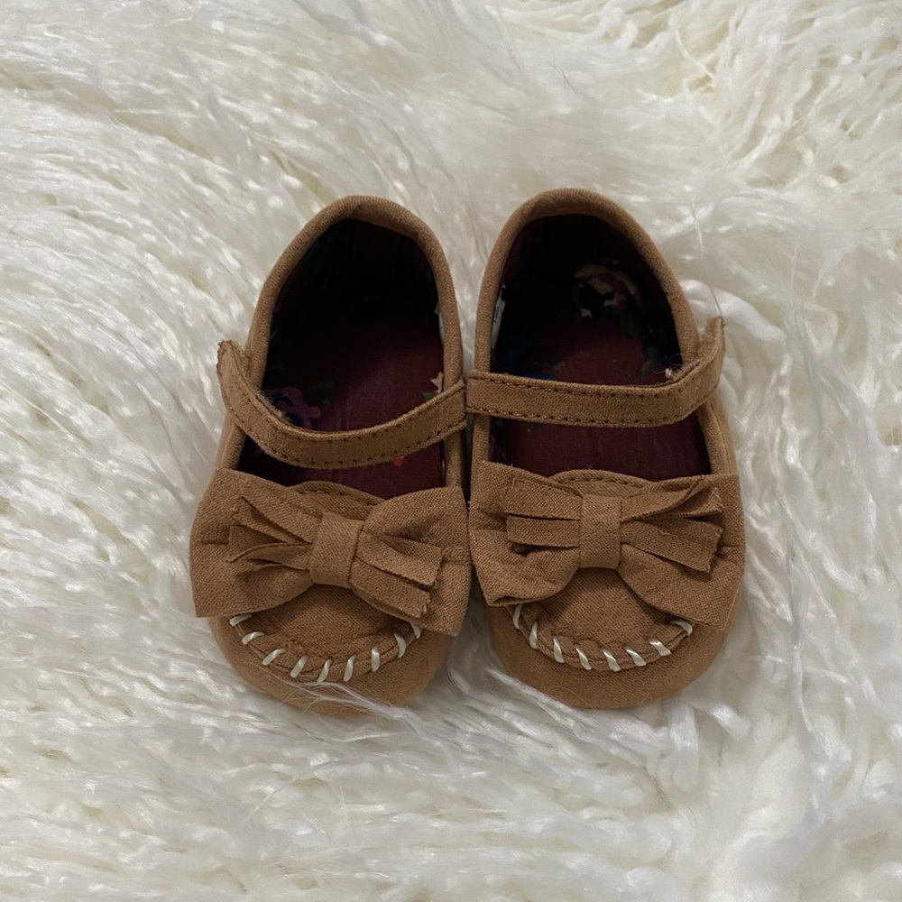 Baby Shoes With Bows